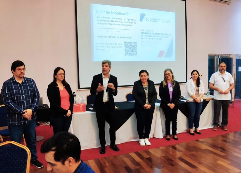 Futuros médicos reciben formación en certificación de nacimientos y defunciones