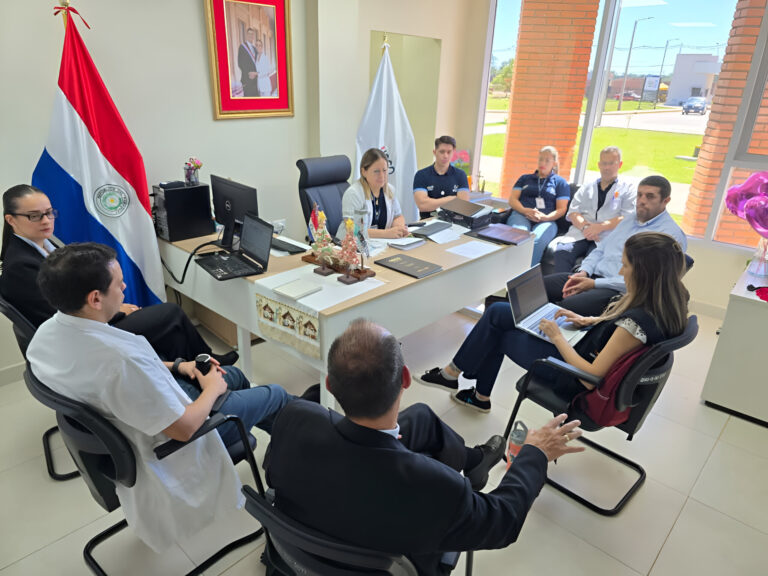 La DIGIES acompaña fortalecimiento del registro clínico y estadístico en Hospital General de Oviedo