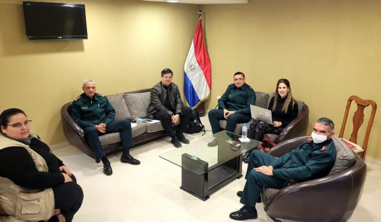 Avanza la incorporación del HIS en consultorios ambulatorios del Hospital Militar